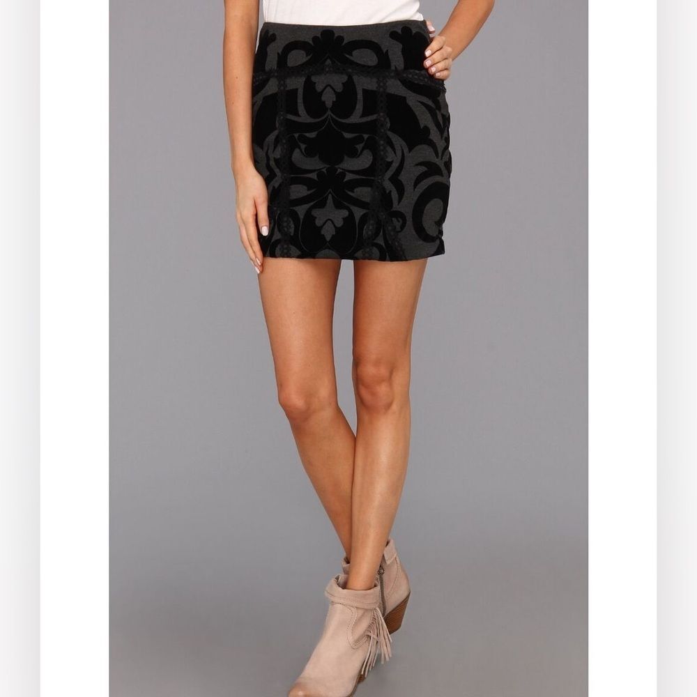 Free People Damask Mini Skirt Going For Baroque Velvet Sz XS Grey Black